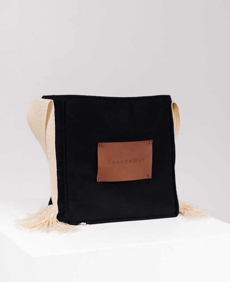 nomad-tote-bag-tan-on-black-3